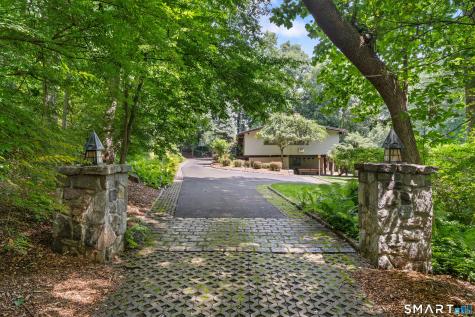 132 Signal Hill Road Wilton CT 06897