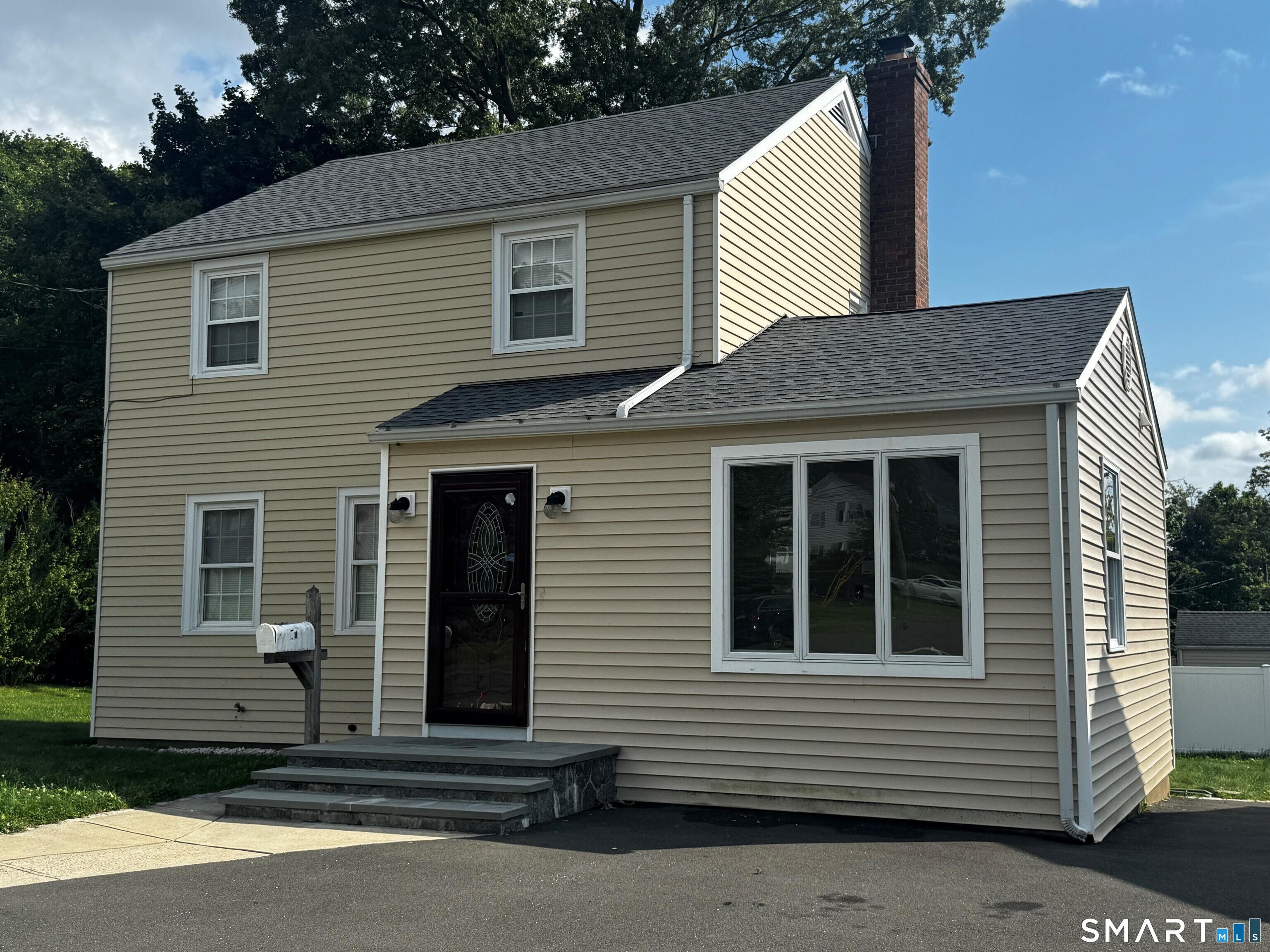 2701 Old Town Road Bridgeport CT 06606