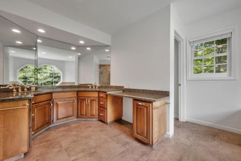 70 Hunters Ridge Road Southbury CT 06488
