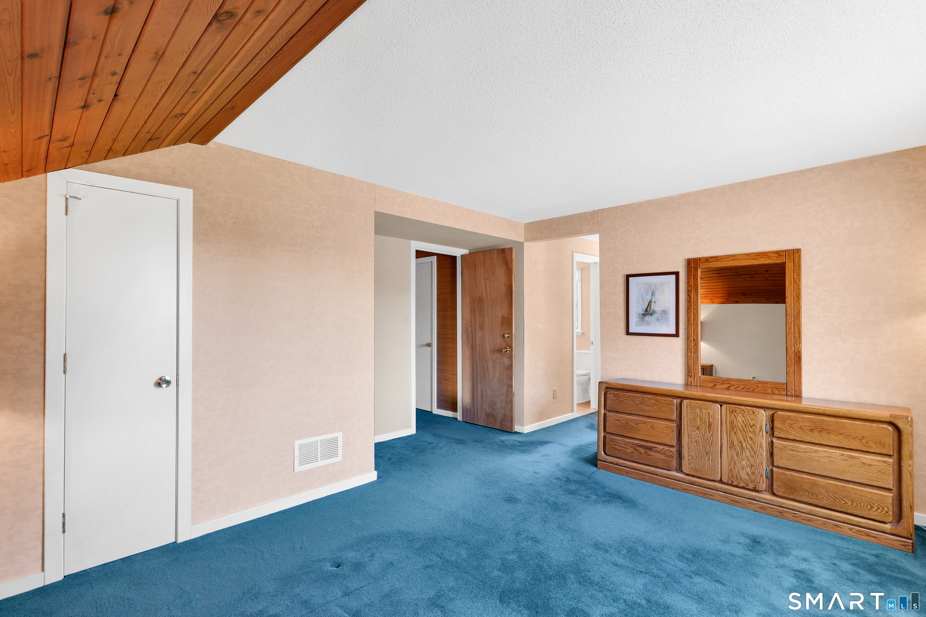 30 Sass Drive Manchester CT 06042