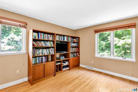 30 Sass Drive Manchester CT 06042