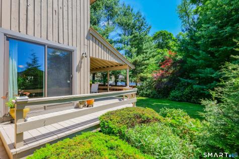 30 Sass Drive Manchester CT 06042