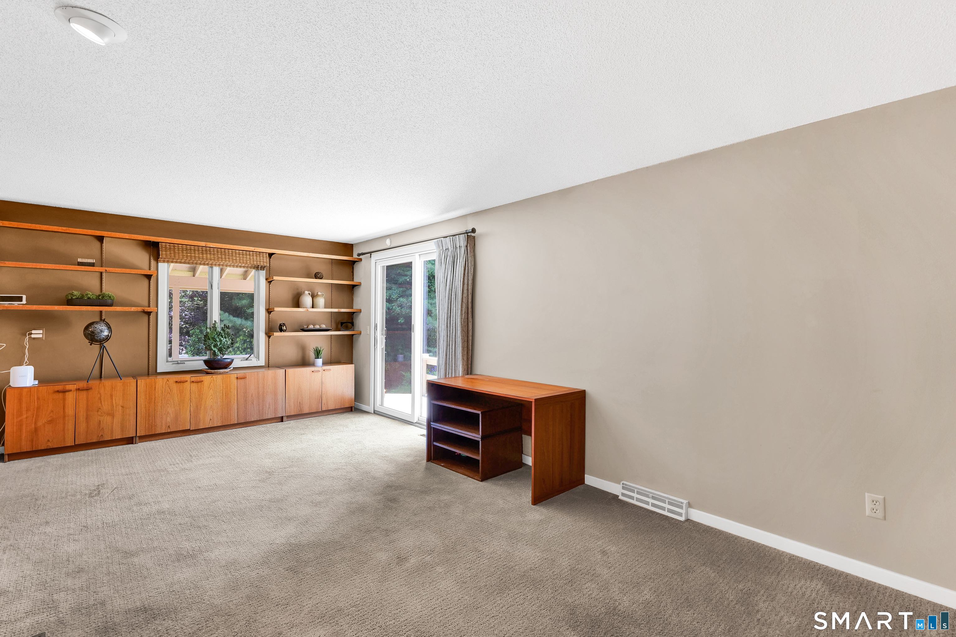 30 Sass Drive Manchester CT 06042