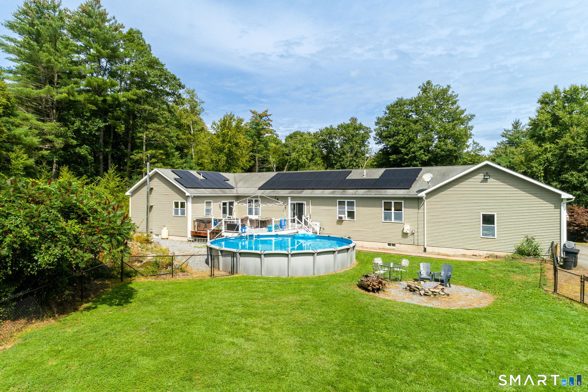 332 Ravenelle Road Thompson CT 06255