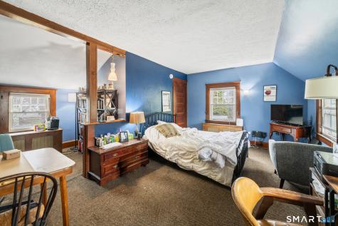 4 Washington Heights Meriden CT 06451