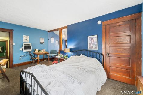 4 Washington Heights Meriden CT 06451