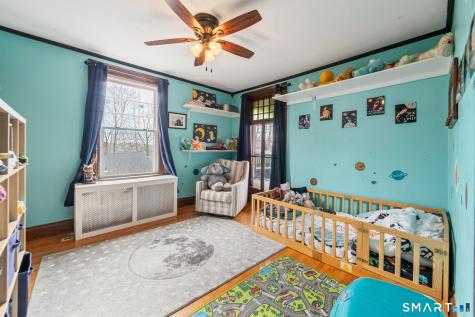 4 Washington Heights Meriden CT 06451