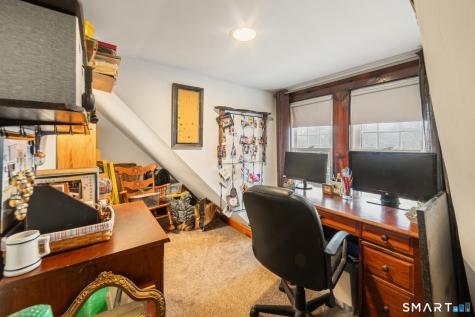 4 Washington Heights Meriden CT 06451