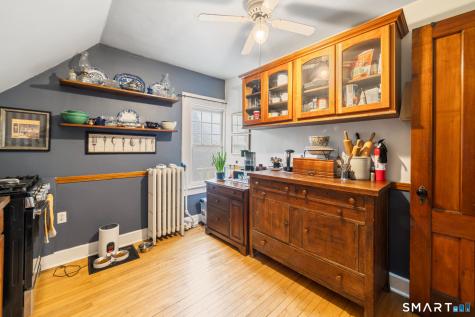 4 Washington Heights Meriden CT 06451