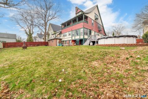 4 Washington Heights Meriden CT 06451