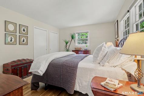 17 Pumpkin Lane Norwalk CT 06851