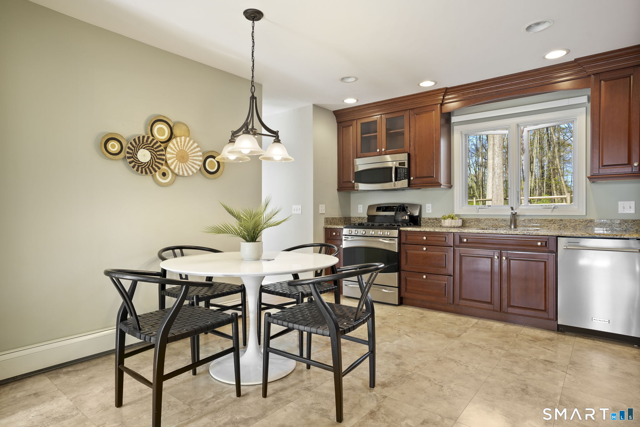 49 Midland Road Trumbull CT 06611