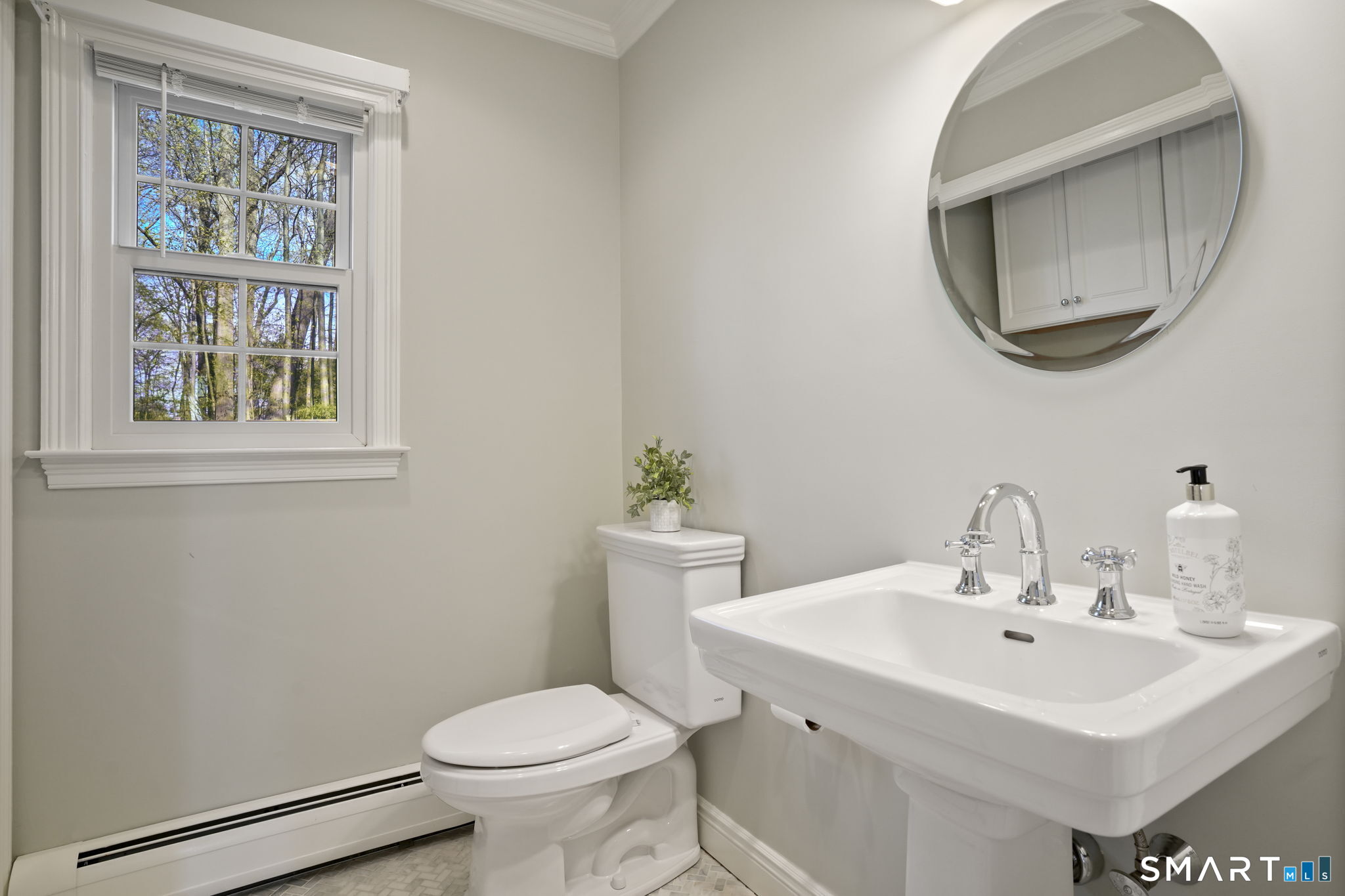 49 Midland Road Trumbull CT 06611