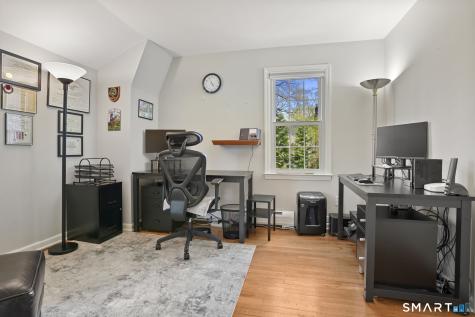 49 Midland Road Trumbull CT 06611