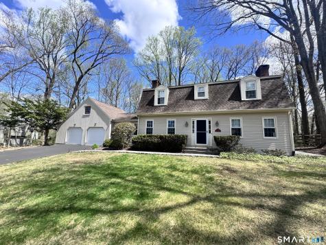 49 Midland Road Trumbull CT 06611