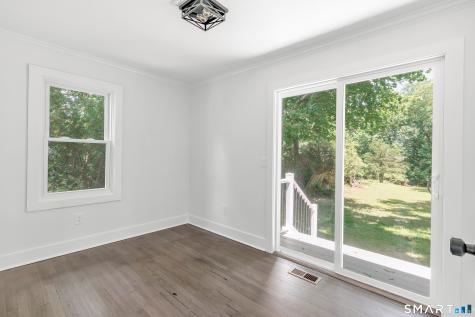 21 Meadow Street Milford CT 06460