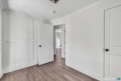 21 Meadow Street Milford CT 06460