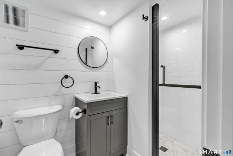 21 Meadow Street Milford CT 06460