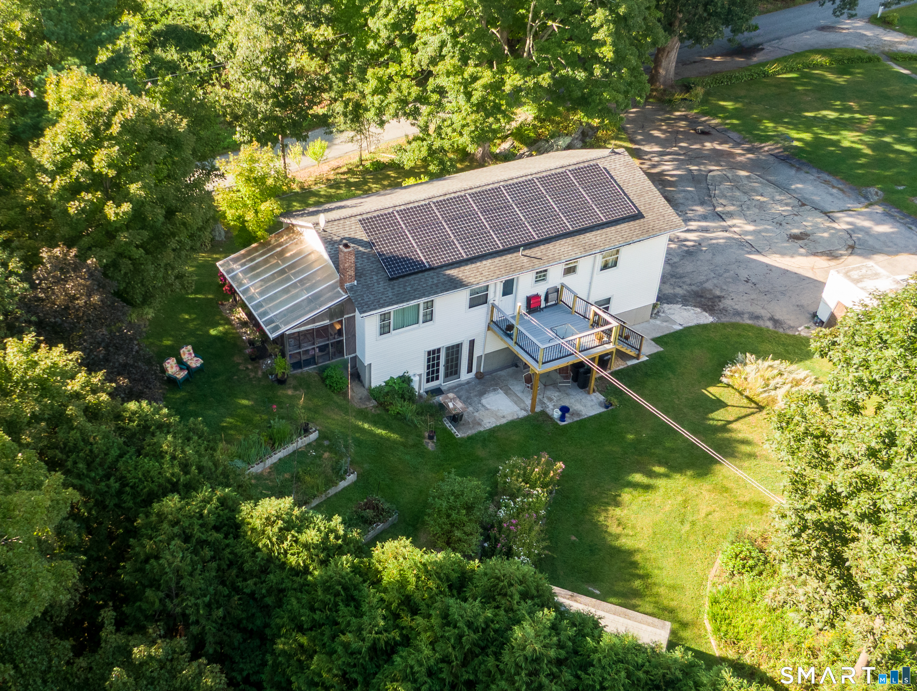 1 Corttiss Road Thompson CT 06255