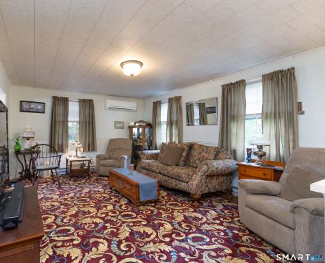 1 Corttiss Road Thompson CT 06255