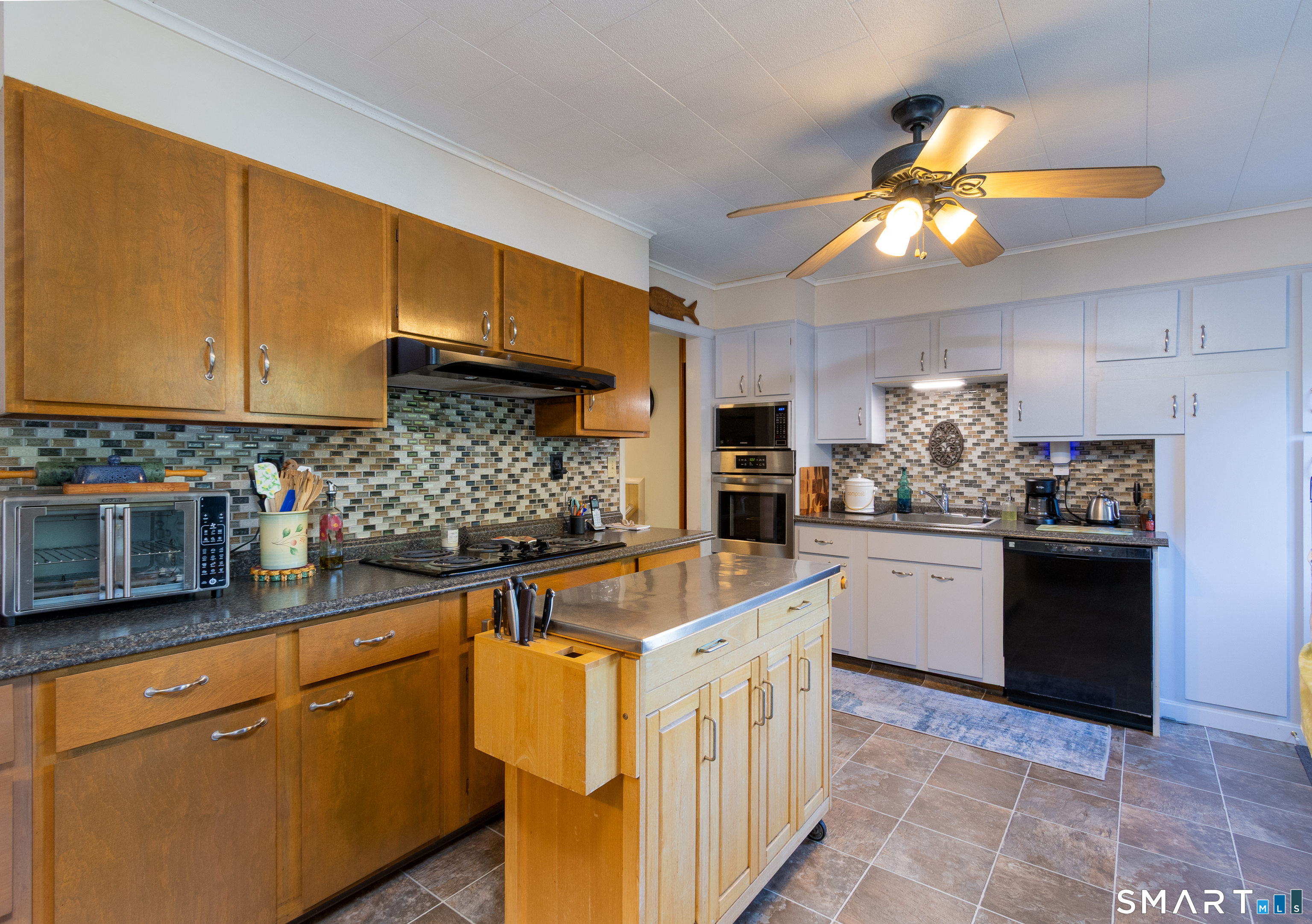 1 Corttiss Road Thompson CT 06255