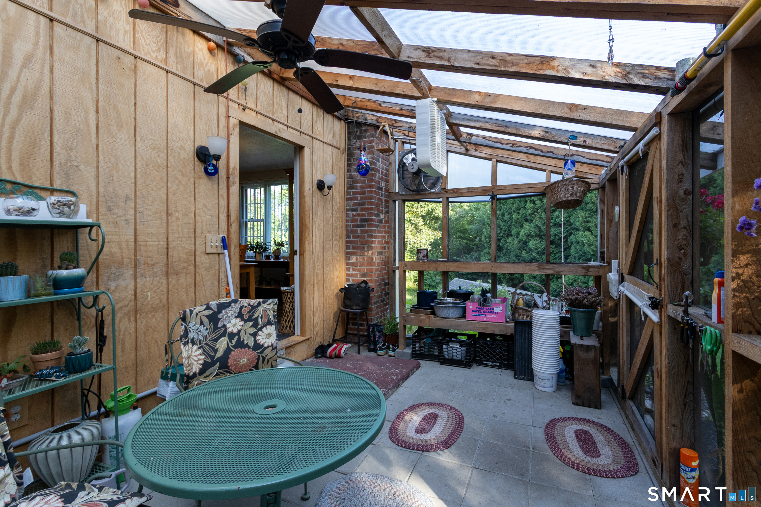 1 Corttiss Road Thompson CT 06255