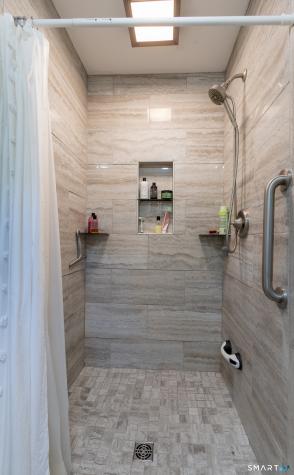 1 Corttiss Road Thompson CT 06255