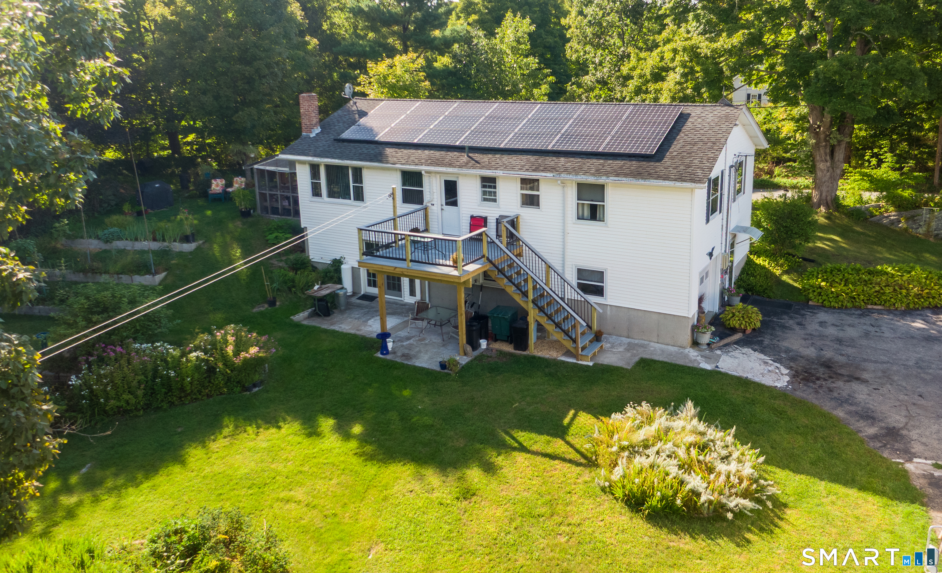 1 Corttiss Road Thompson CT 06255