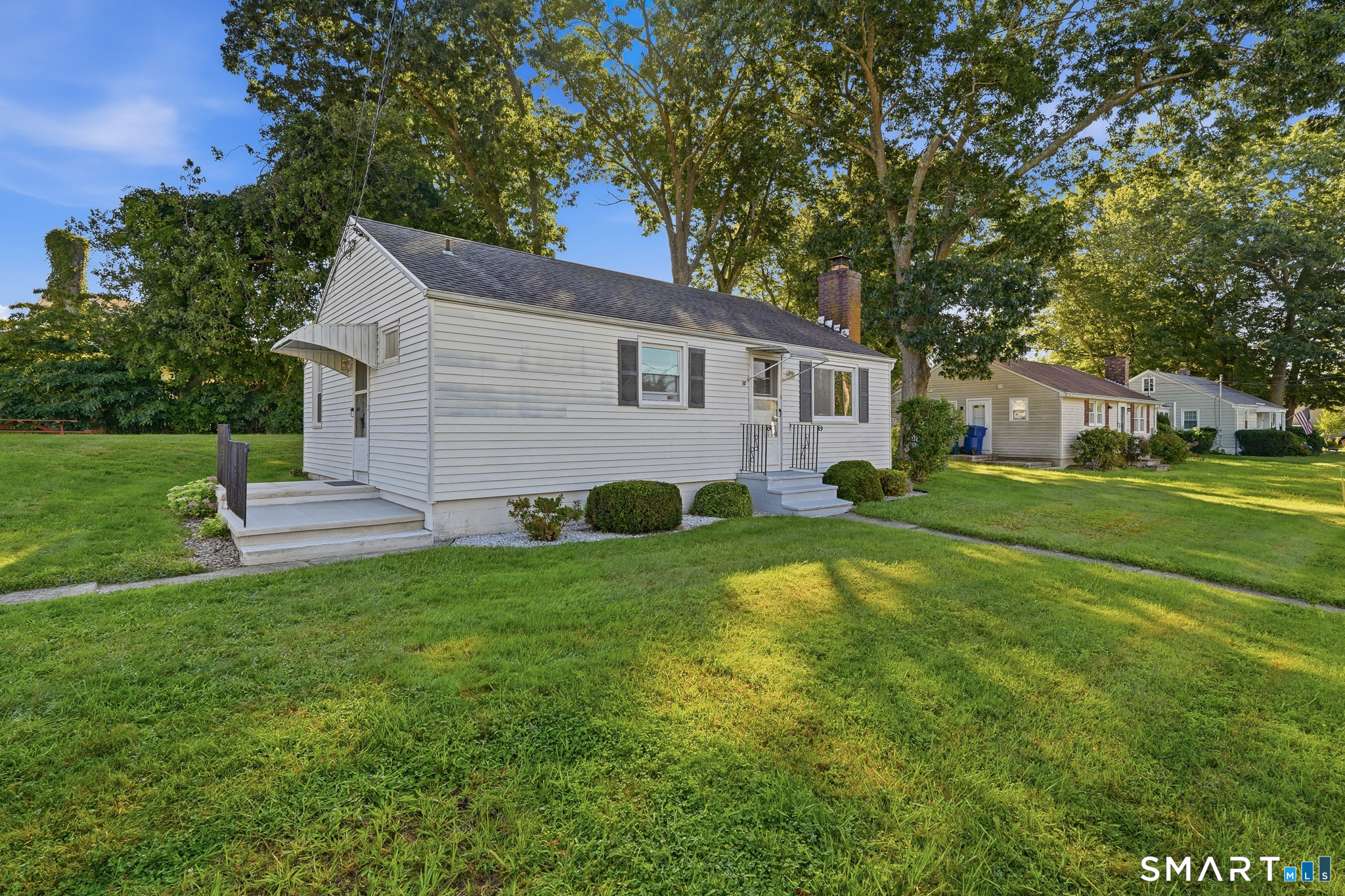 14 Biscayne Boulevard Old Lyme CT 06371