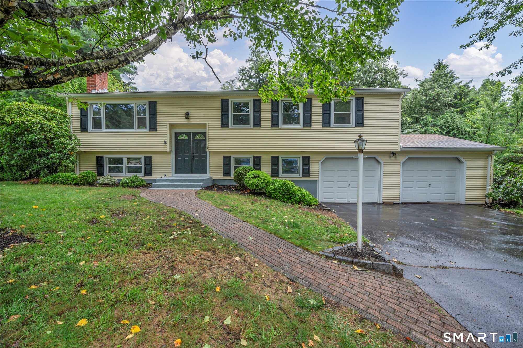22 Settler Circle Windsor CT 06095