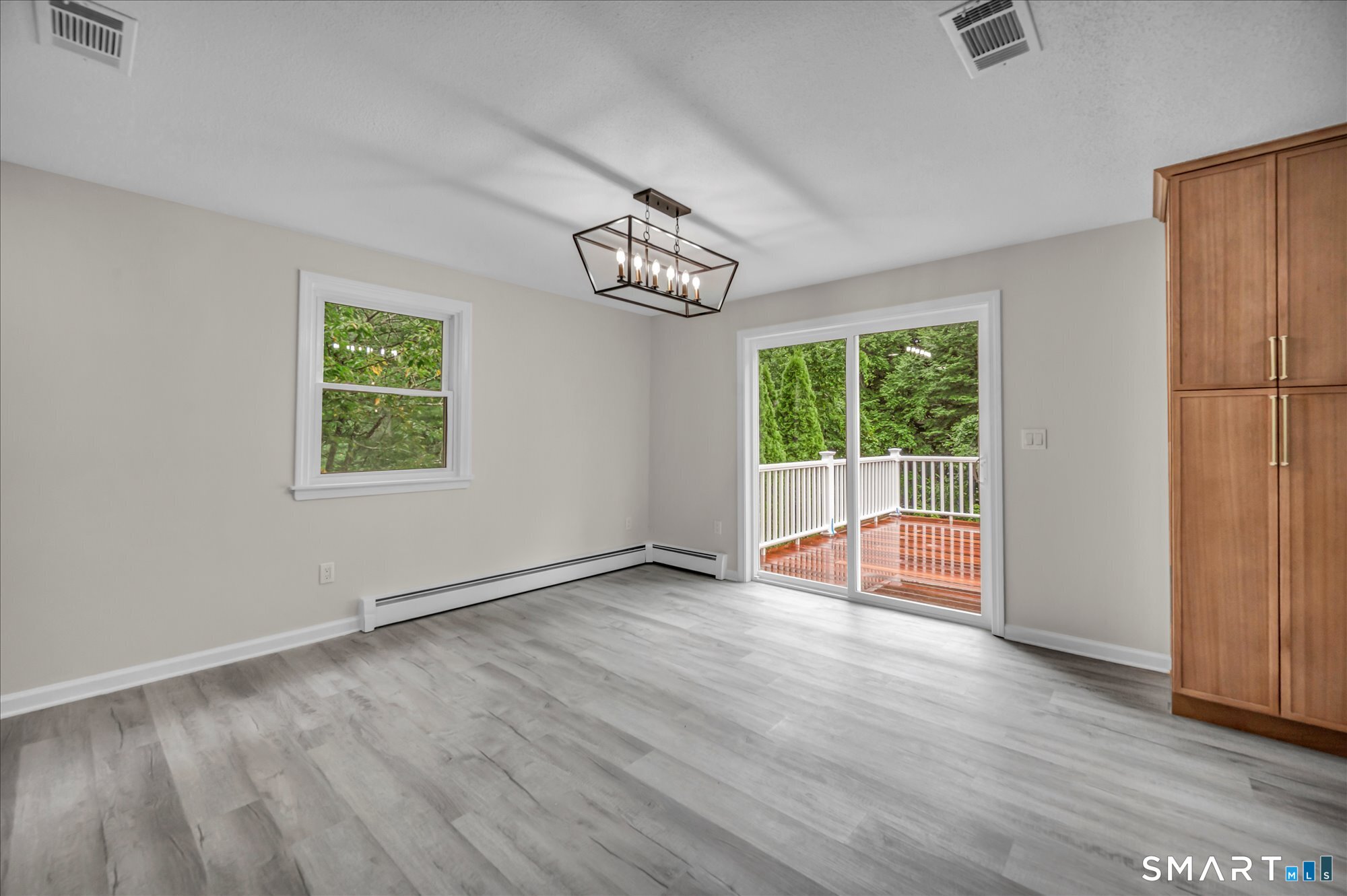 22 Settler Circle Windsor CT 06095