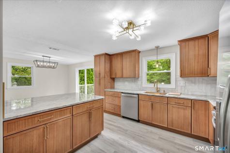22 Settler Circle Windsor CT 06095