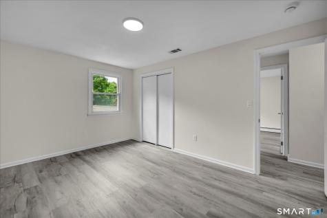 22 Settler Circle Windsor CT 06095