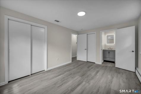 22 Settler Circle Windsor CT 06095