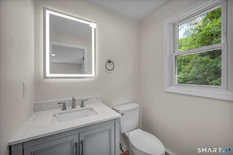 22 Settler Circle Windsor CT 06095