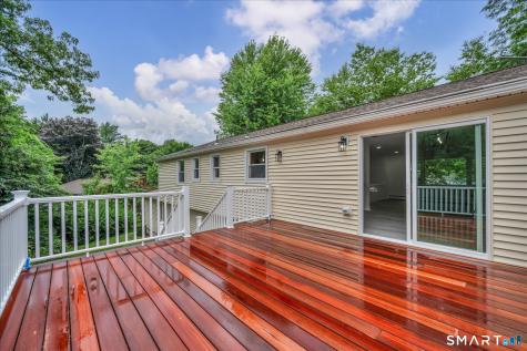22 Settler Circle Windsor CT 06095