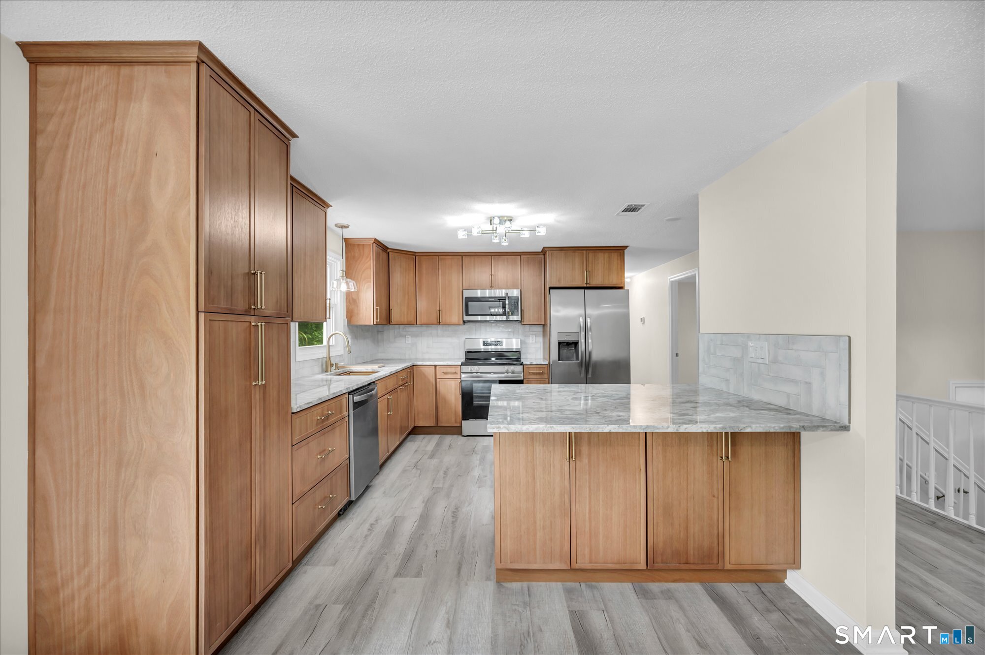 22 Settler Circle Windsor CT 06095