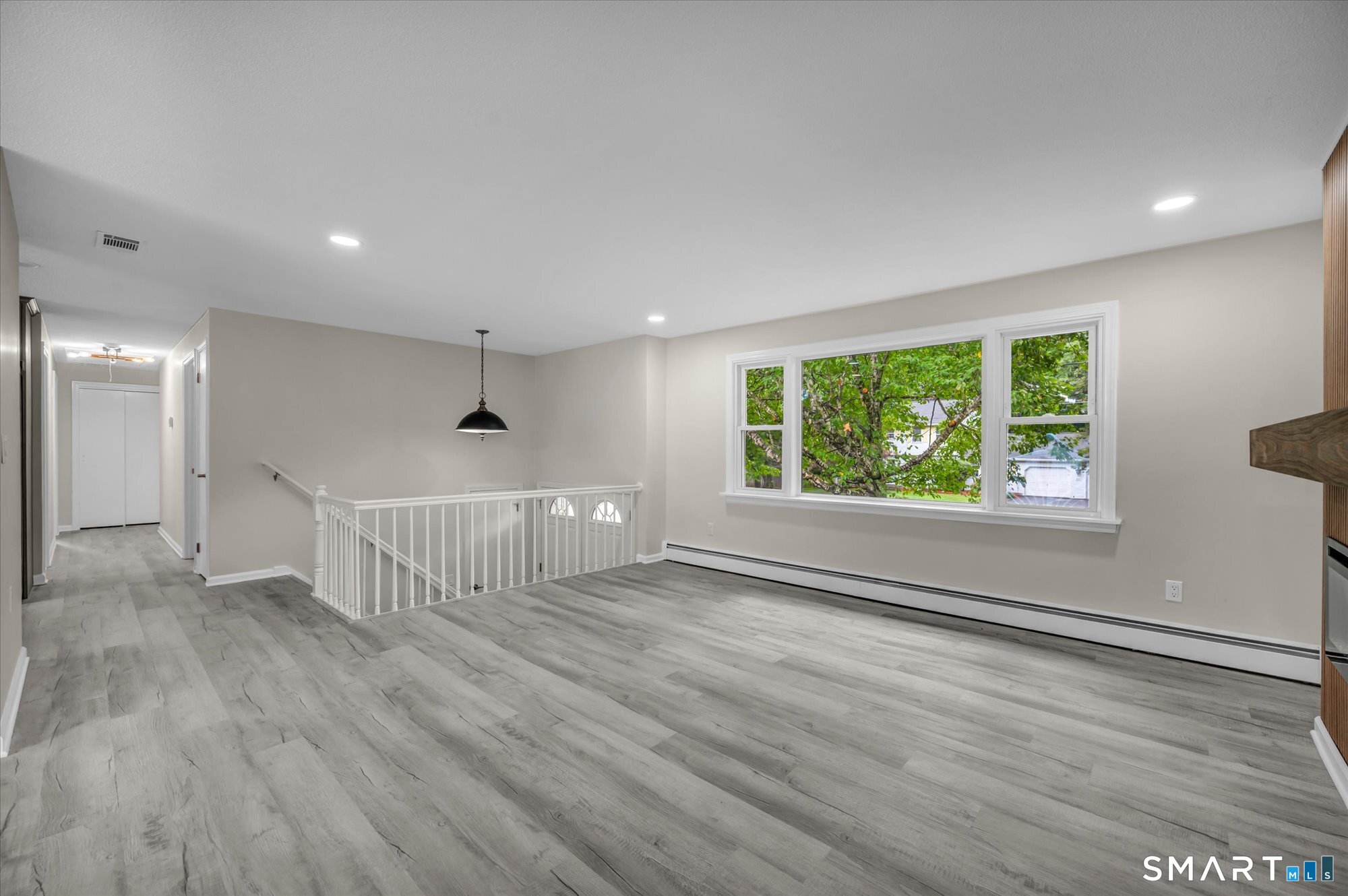22 Settler Circle Windsor CT 06095