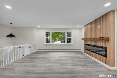 22 Settler Circle Windsor CT 06095