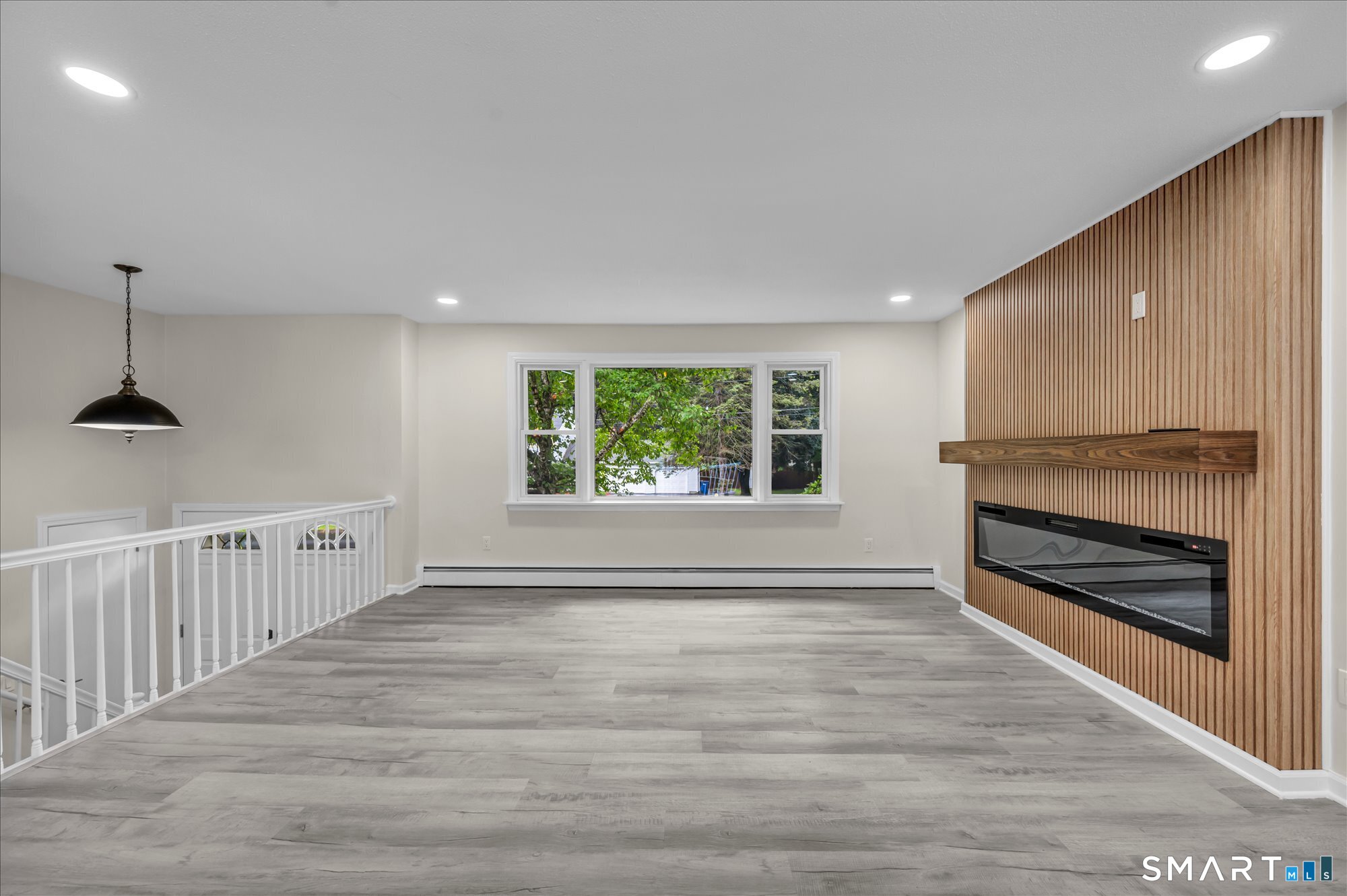 22 Settler Circle Windsor CT 06095