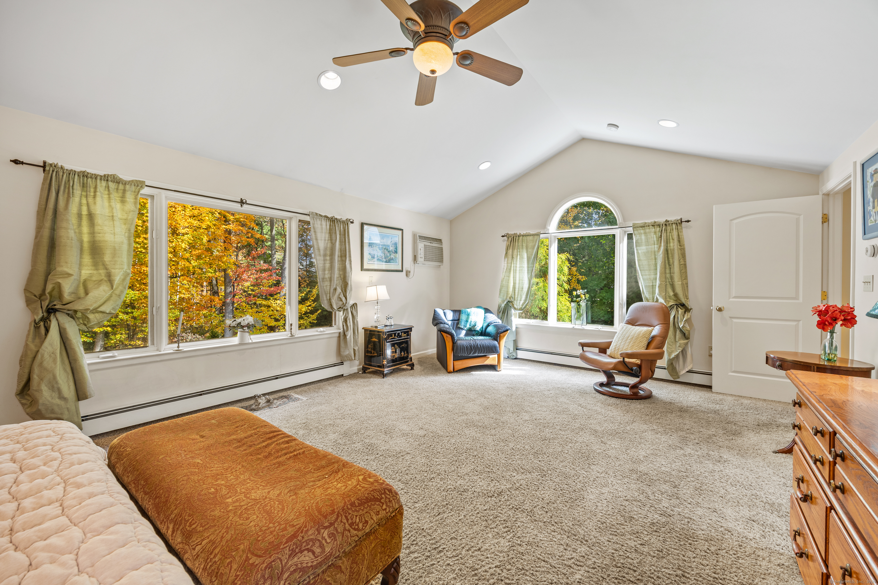 54 Pinewood Drive Farmington CT 06032