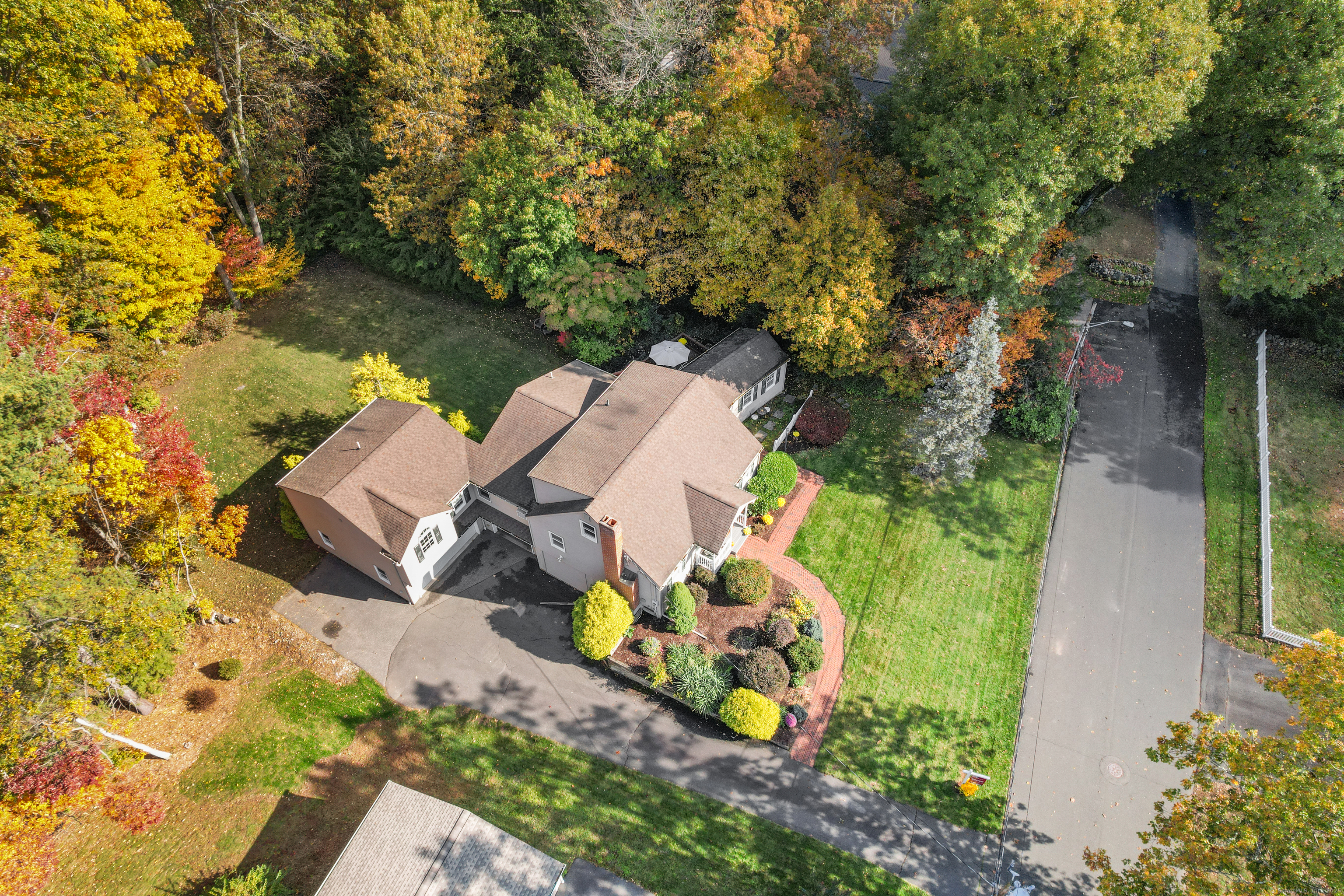 54 Pinewood Drive Farmington CT 06032