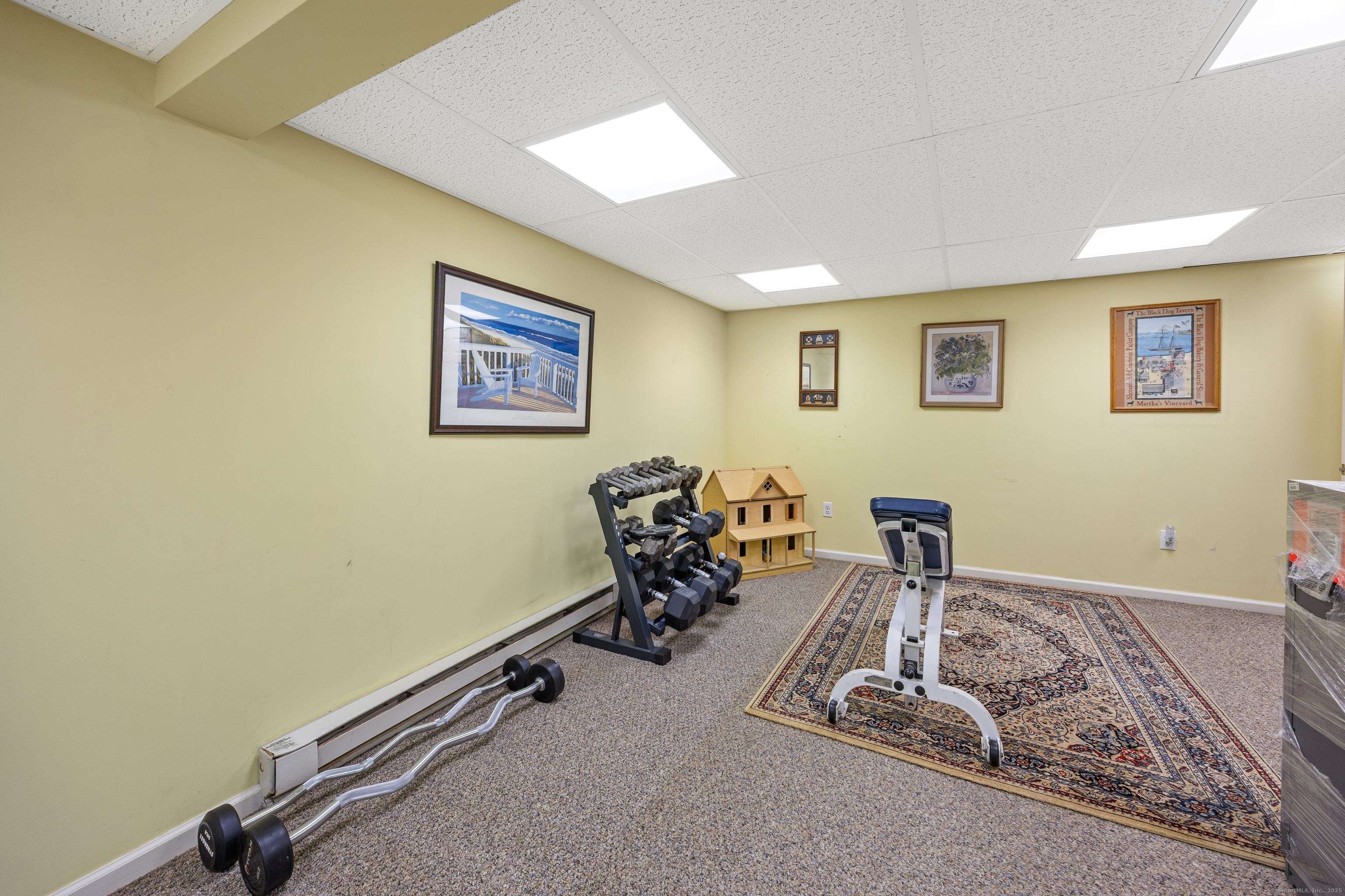 54 Pinewood Drive Farmington CT 06032