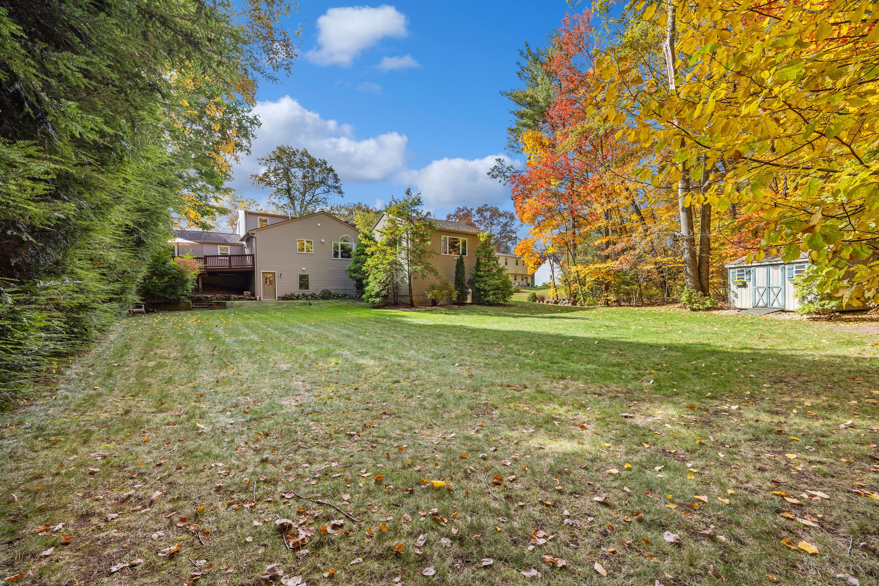 54 Pinewood Drive Farmington CT 06032