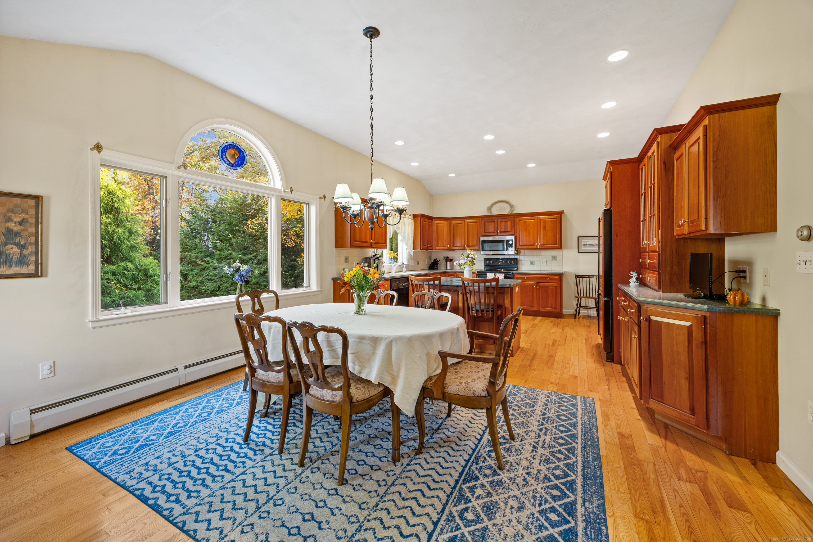 54 Pinewood Drive Farmington CT 06032