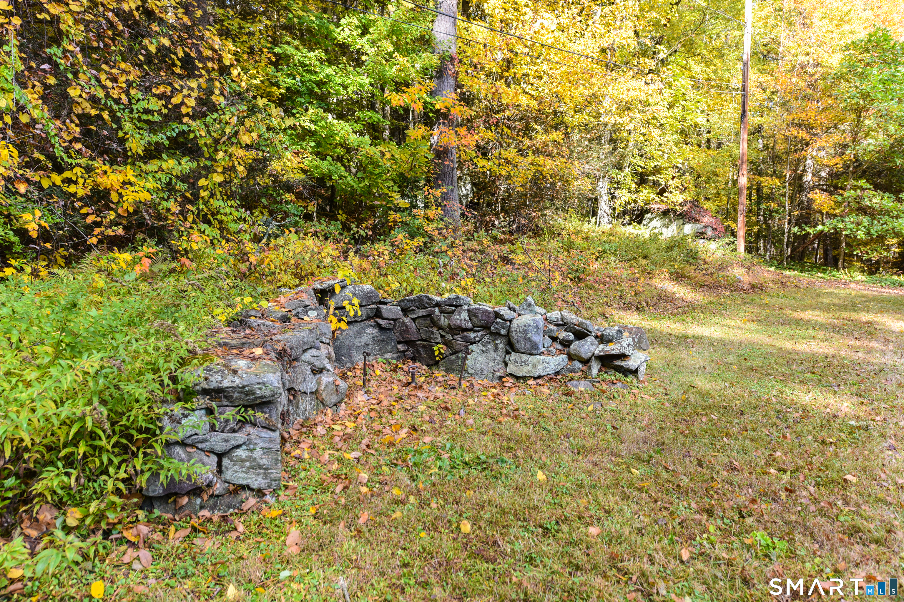 24 Albough Road Barkhamsted CT 06063