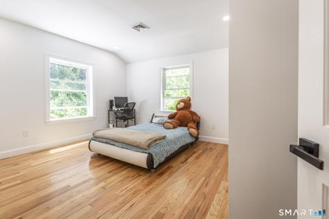 50 Chidsey Road Avon CT 06001