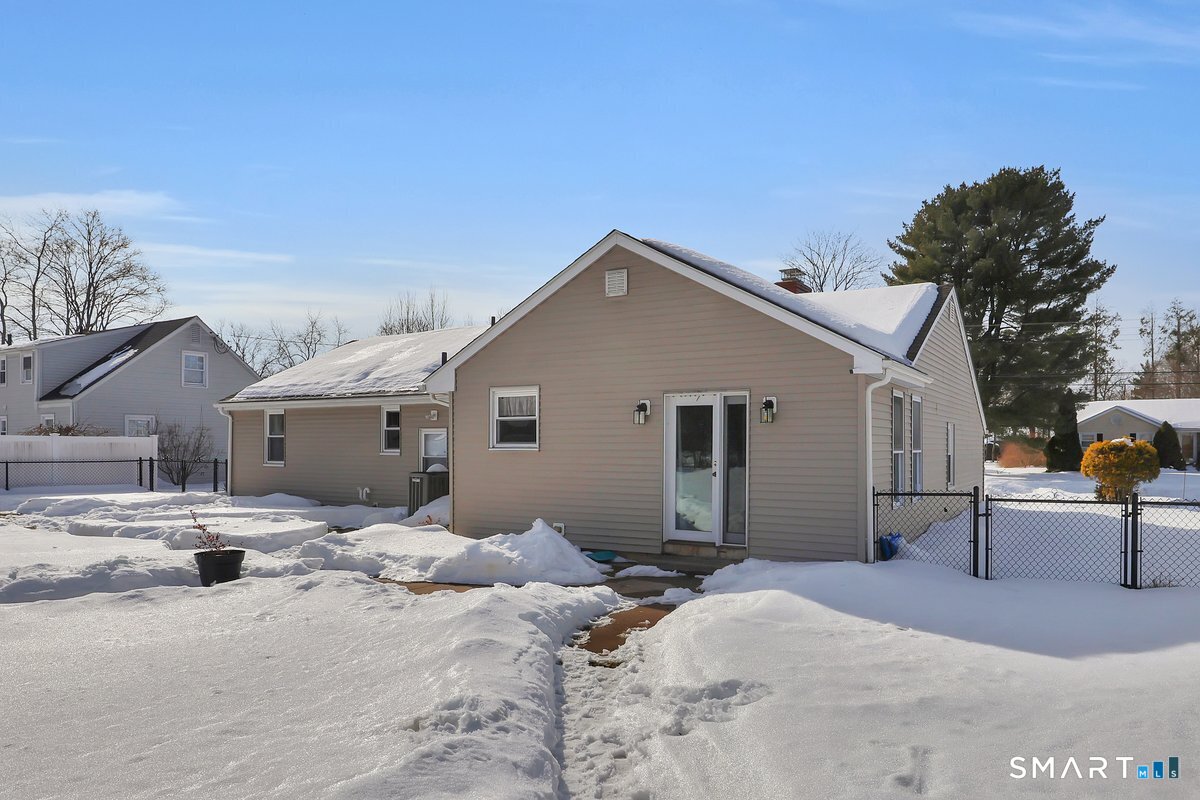 50 Davis Road East Hartford CT 06118