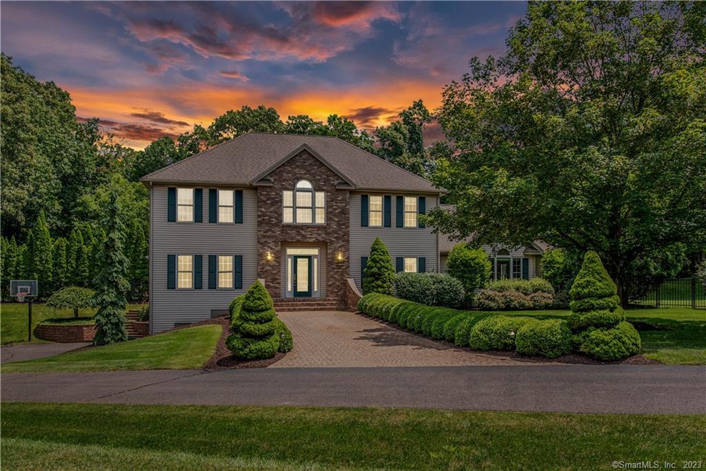 122 Elk Drive Southbury CT 06488
