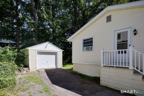 8 Lakeside Drive Extension Ridgefield CT 06877